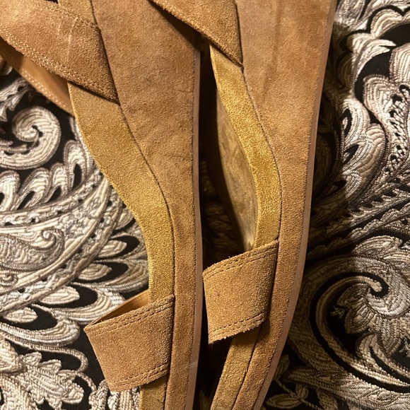Tan Wedges - Picture 3 of 3